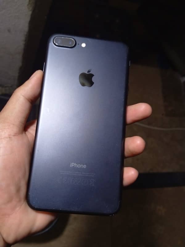 IPhone 7plus 128gb NonPta 1