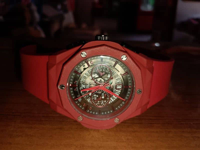 Red Hublot Watch for Mens 1