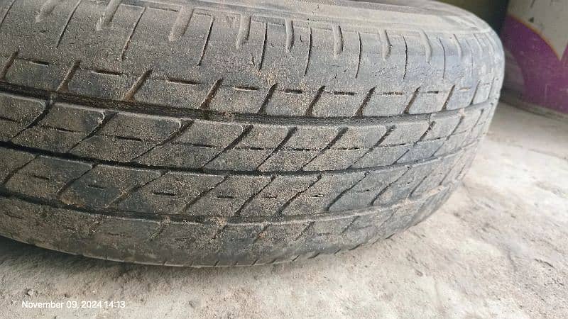 santro car 13 tyres 0