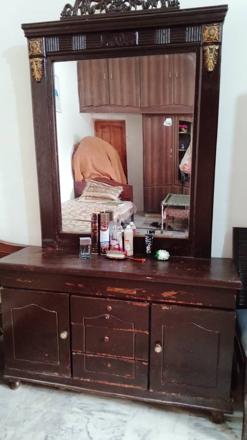 Dressing Table (Used) 5