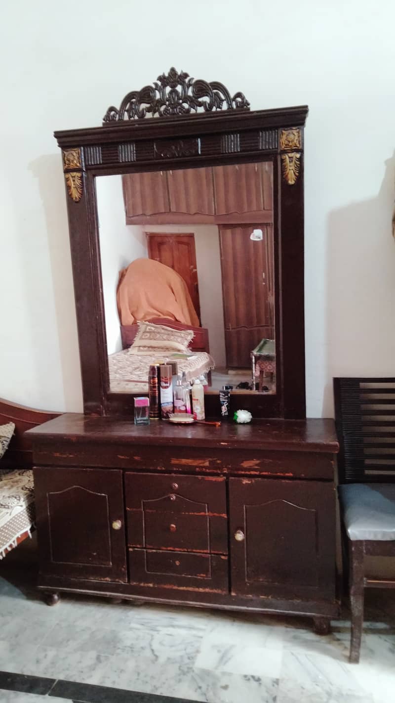 Dressing Table (Used) 6