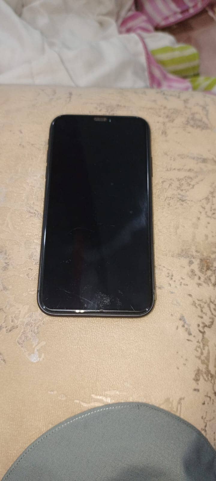 Iphone 11 jv 64 gb jv black color in warranty 7 months 5