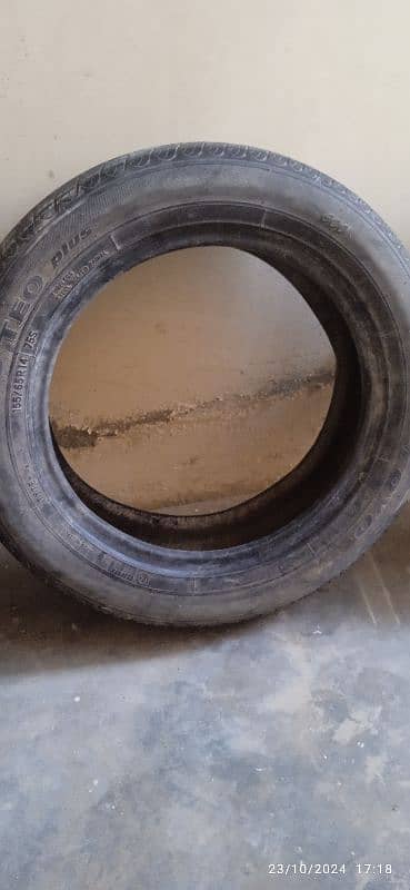 2 tyre 0