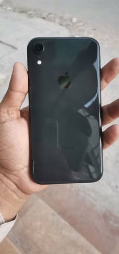 I phone xr 128gb non pta true tone OK face I'd OK bettery new install