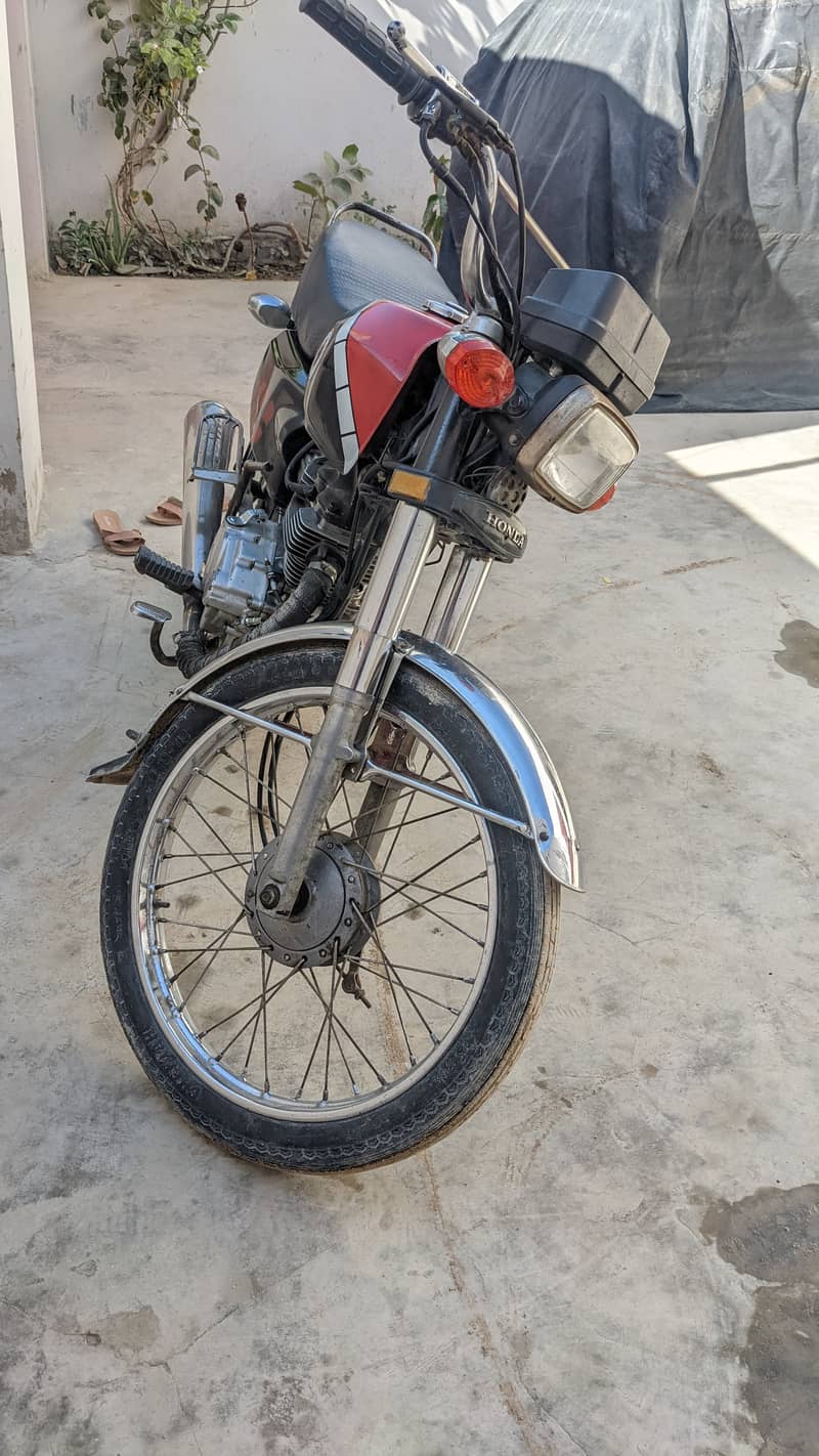 Honda 125 Fresh condition 1