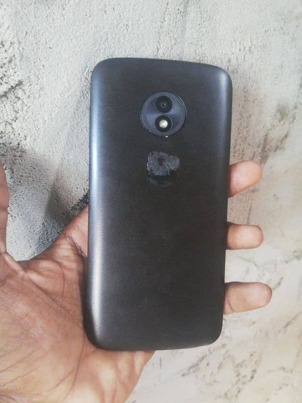 moto e5 2/16 urgent sale final4000 3