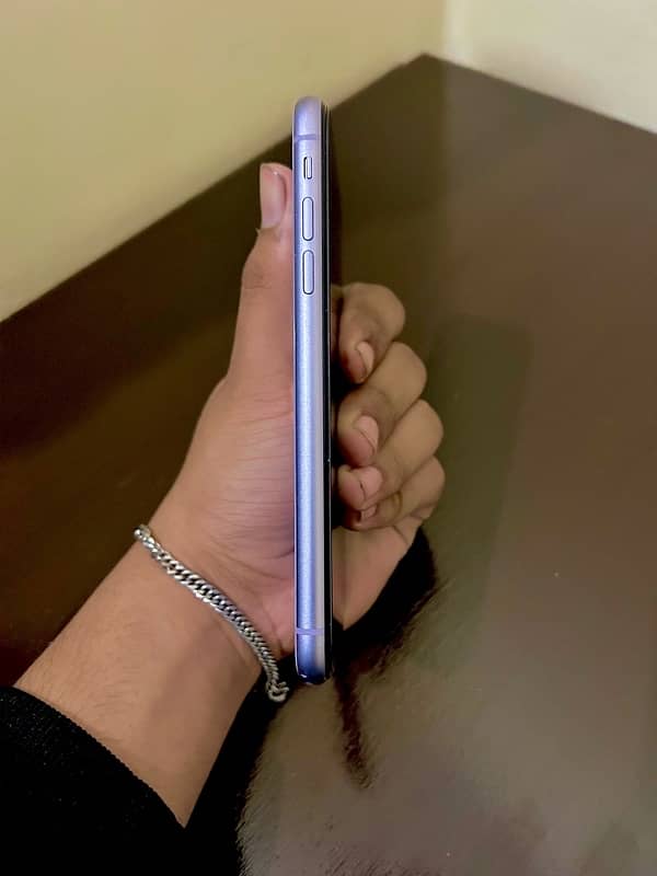 IPHONE 11 [PTA APPROVED] 2