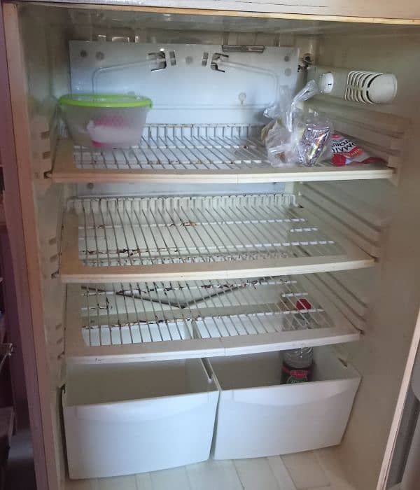 Second Hand ( PEL ) Refrigerator 4