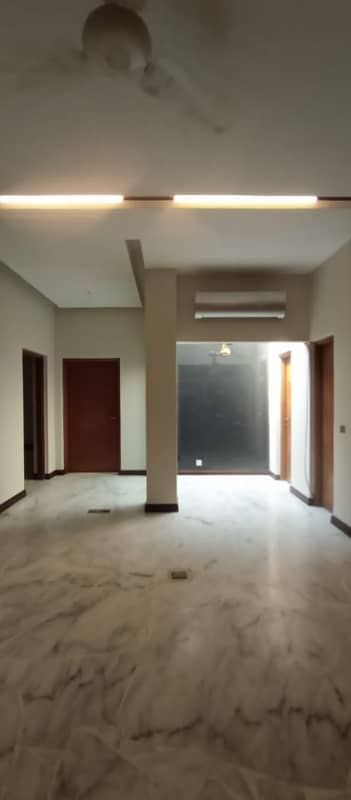 1 Kanal Beautiful Full House Available For Rent Prime Location At Cantt 7