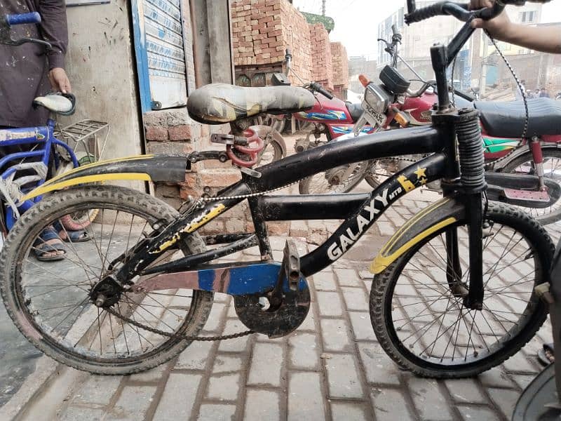 2 adad used bicycle 0