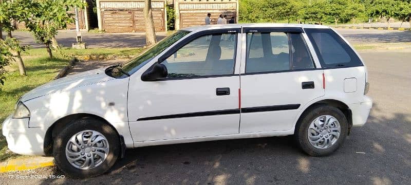 Suzuki Cultus VXR 2011/12 8