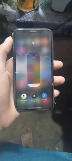 (Iphone 11 pro 10/10 all ok exchange possible )