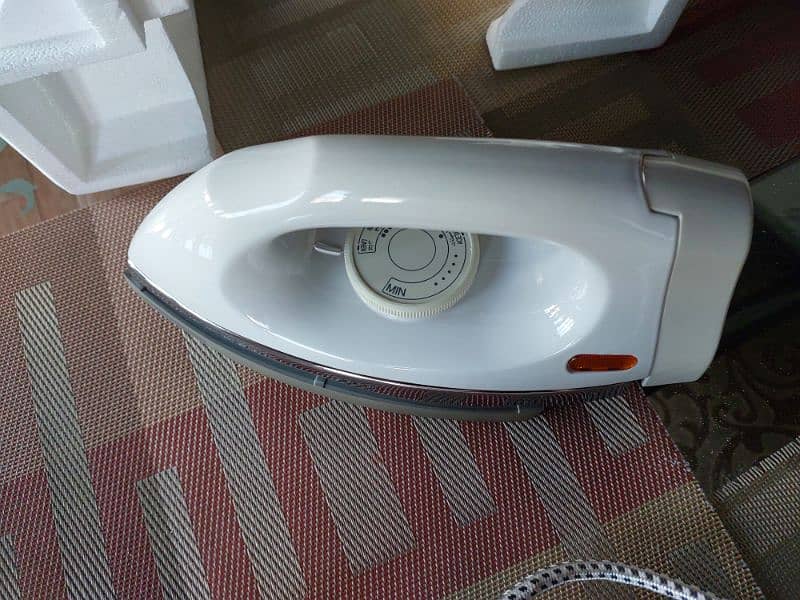 Panasonic Cordless Dry Iron 2