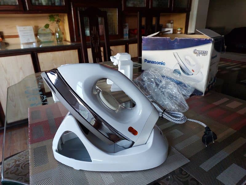 Panasonic Cordless Dry Iron 3