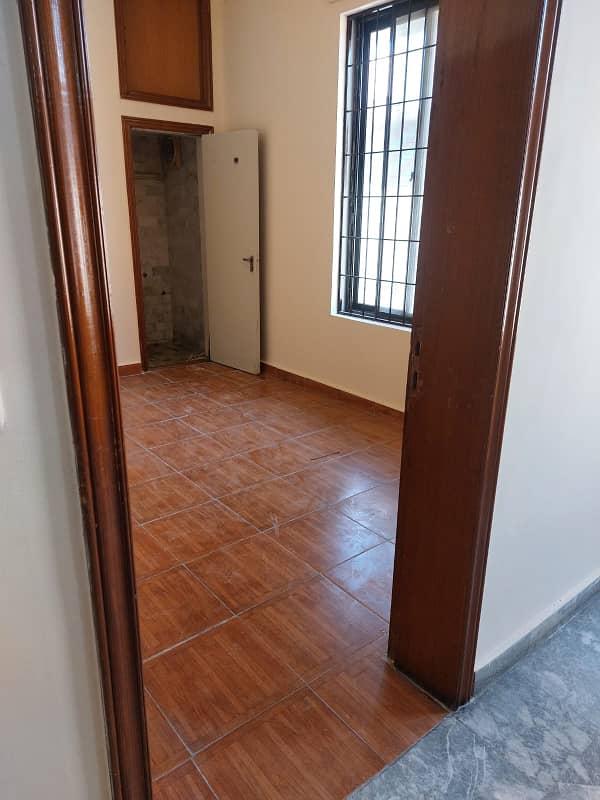 20-Marla Full House for Rent in DHA Ph-1 Lahore Owner Built House. 31