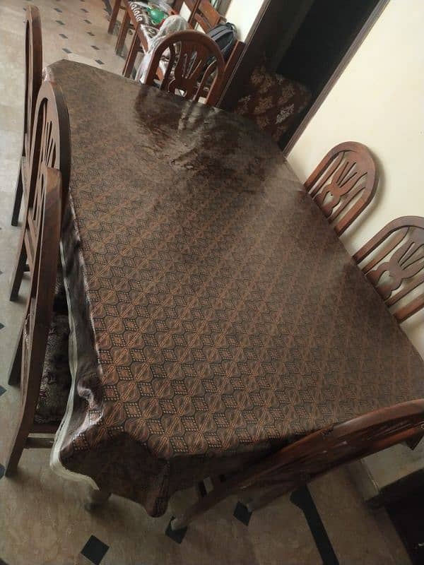 Wood Dining table with 6 chairs 0