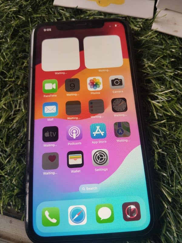 iPhone X. R. 64gb 0