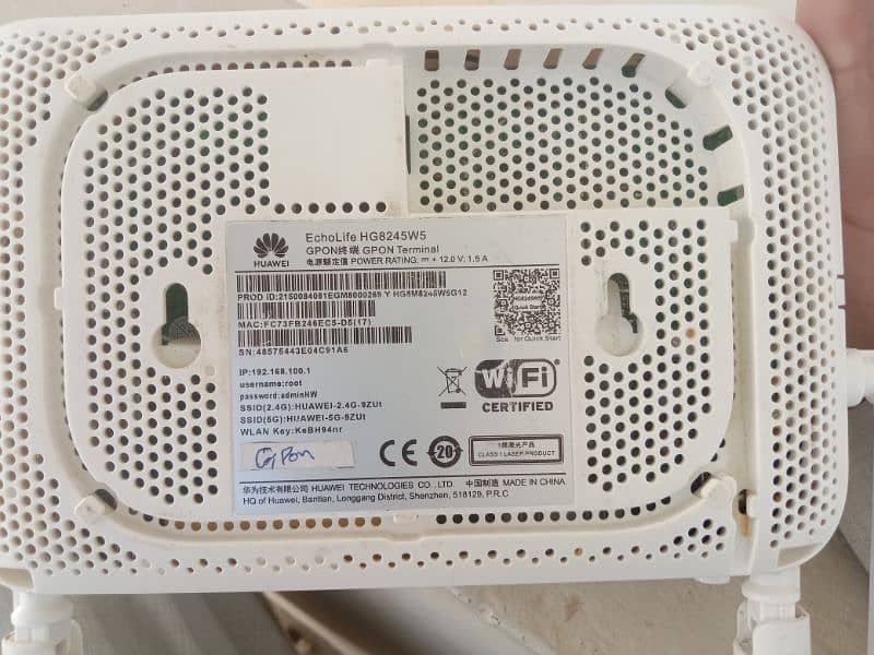 "BNET WiFi Router with 4 Antennas*Gpon* 4