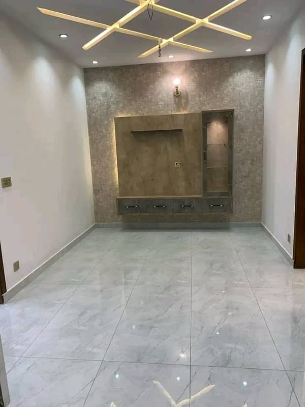 5 Marla House for Rent in Tulip Block, Park View City, Lahore 9