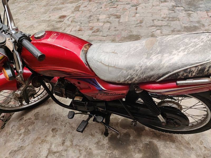 EXCHANGE WITH HONDA 125 4