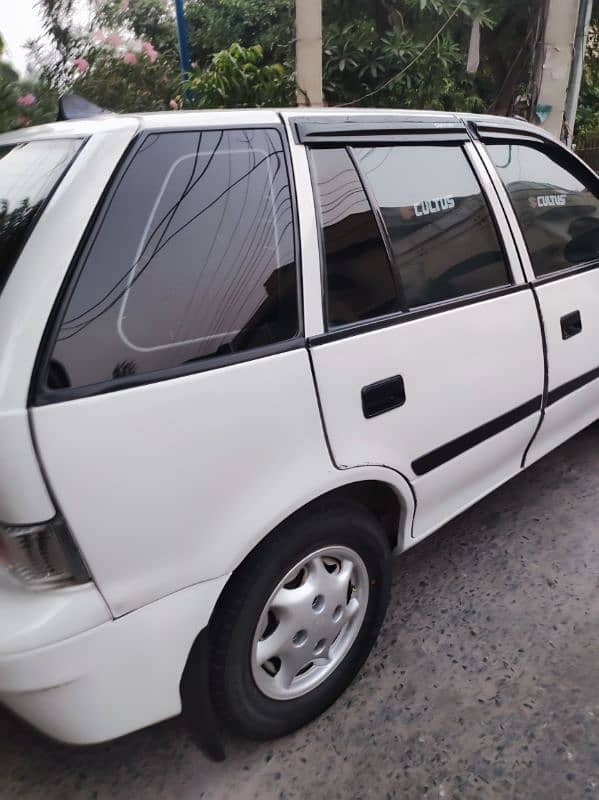 Suzuki Cultus VXR 2015/2016 3