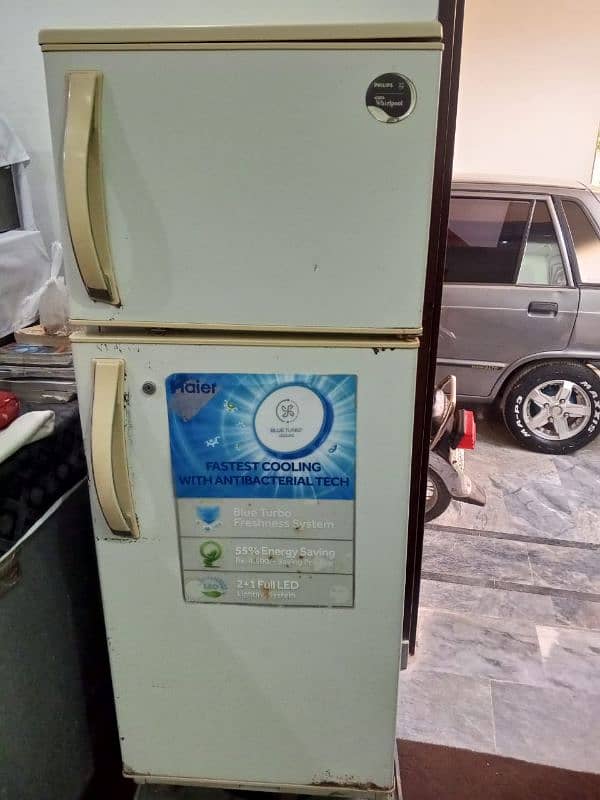 Good condition refrigerator 1