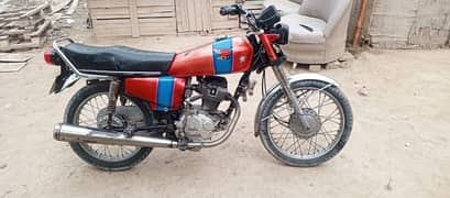 honda 125 2010 model