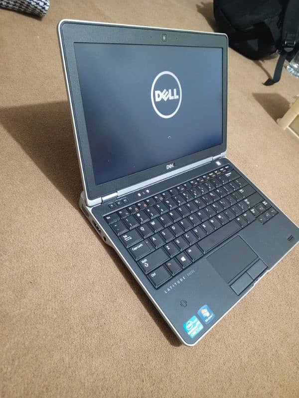 Dell i7-3rd generation laptop (backlight keyboard) 3