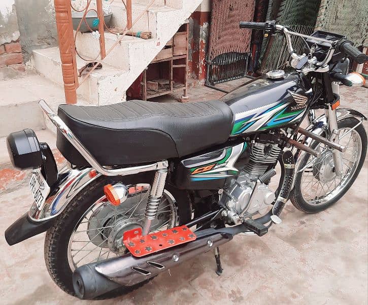 Black Honda CG125 For Sale 0