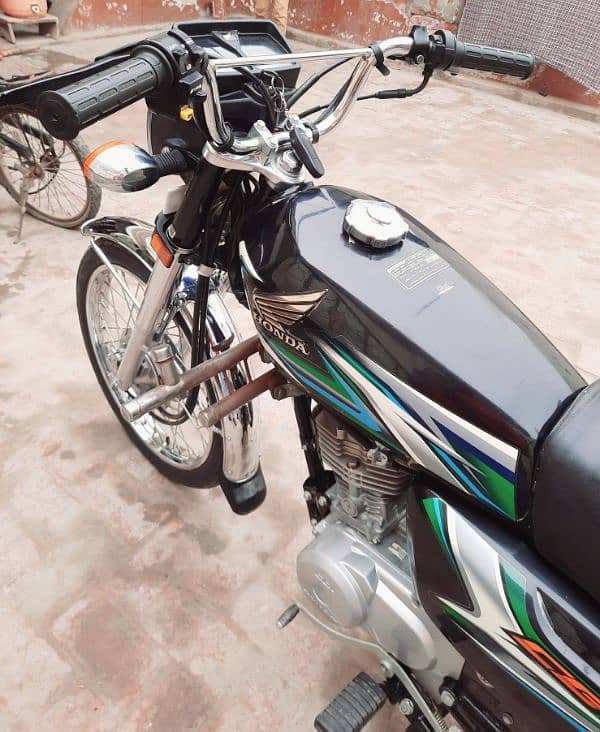 Black Honda CG125 For Sale 2