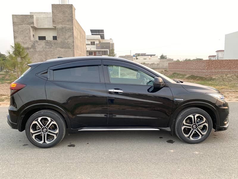 Honda Vezel Z 2020/2024 Hybrid Full House Package 5