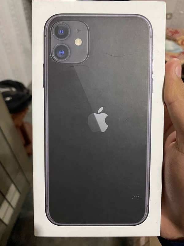 IPHONE 11Jv 99 health recent 10 by 10 condition with Box and lead 0