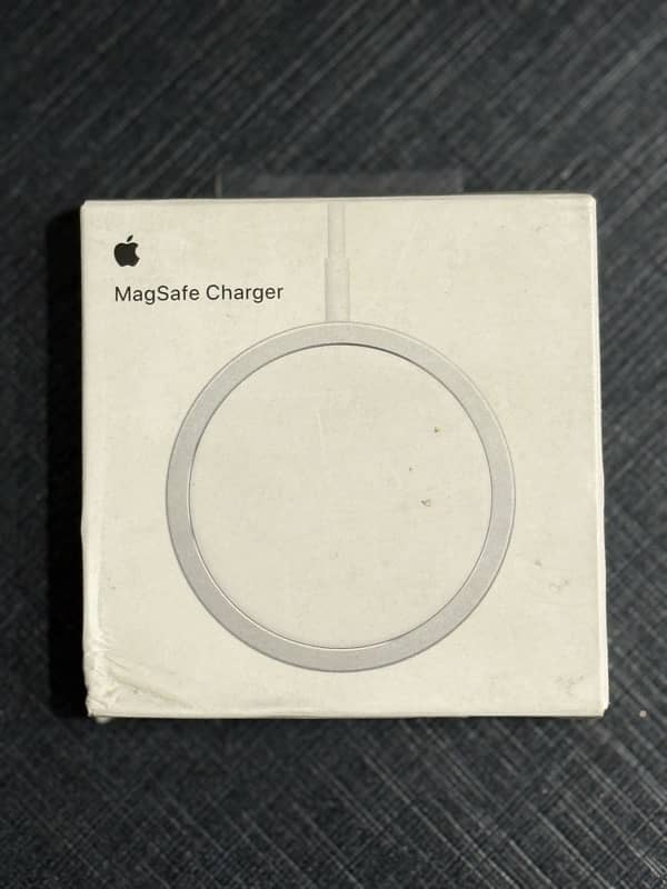 Apple Magsafe Charger (100%Original Box packed) 1