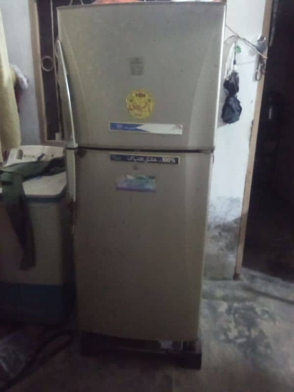 very cool refrigerator 0