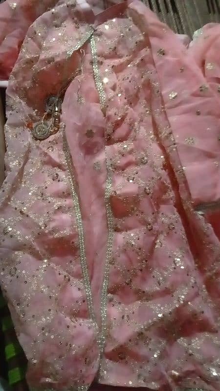 1500 ki range tk sab dresses available hein 1