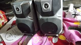 LG speakers