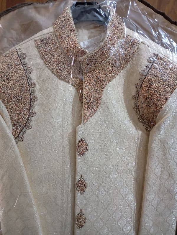 Sherwani 0