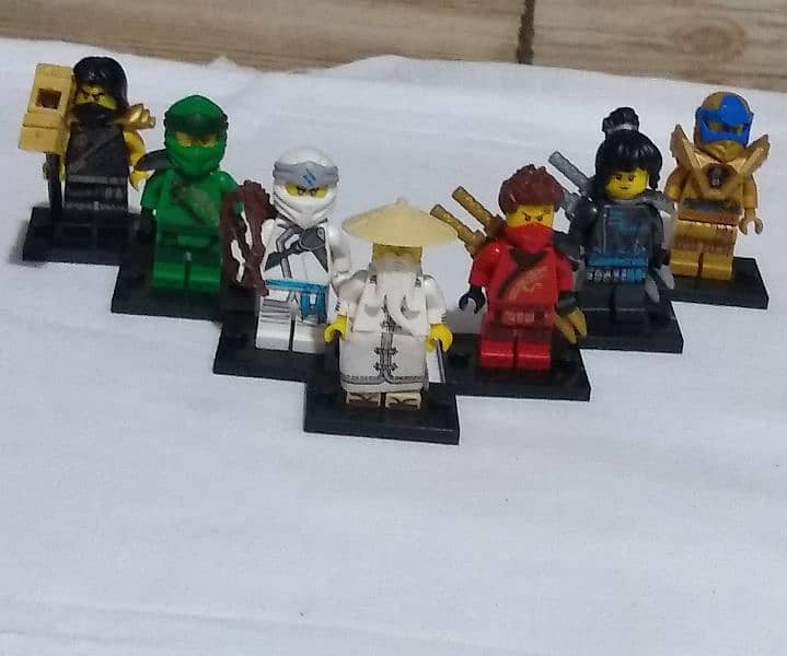 Lego Ninjago minifigures 0