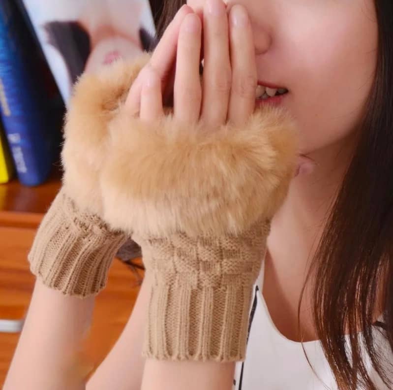 2 Pcs Jersey Plain Fur Fingerless Gloves 4