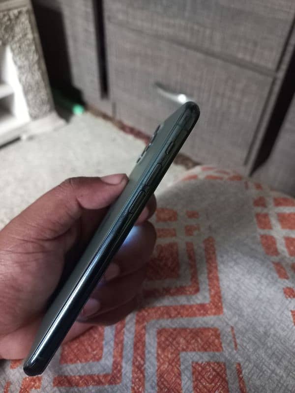 iphone 11 pro 64gb non pta 3