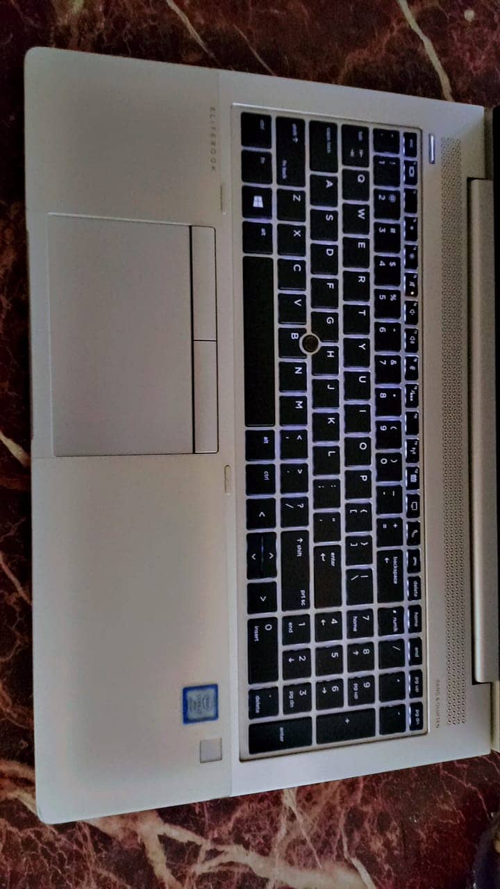   Hp EliteBook 840 G6   2