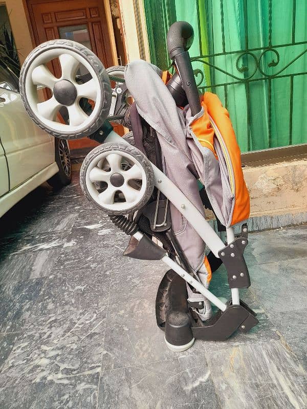 Juniors imported Pram 5