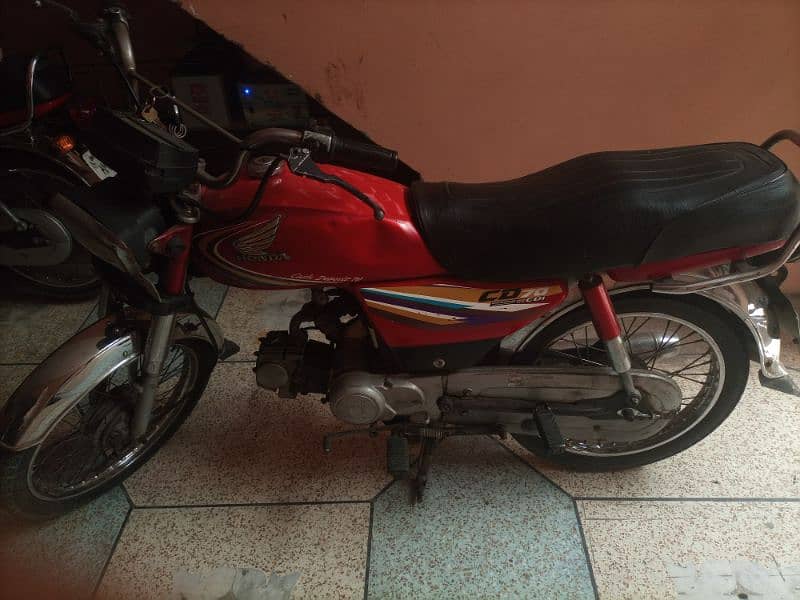 HONDA 70 CD 3