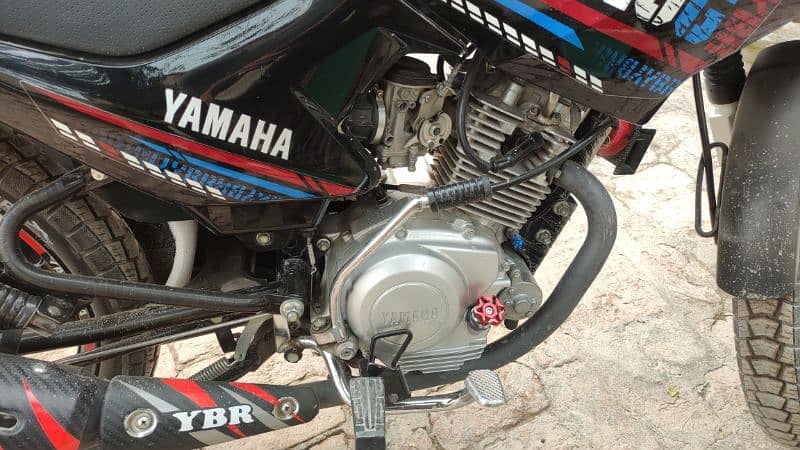 yamaha ybr 125G 6