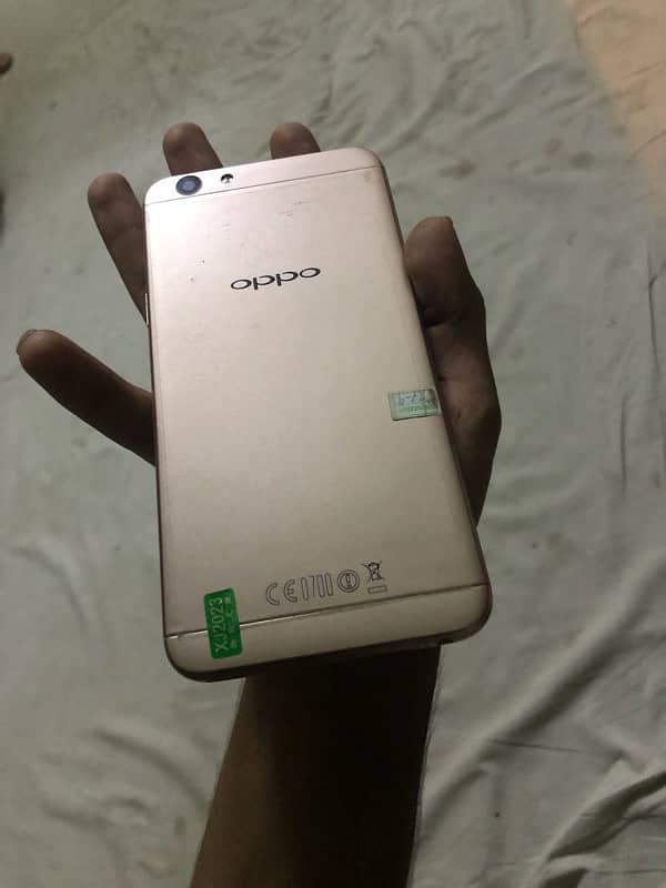 Oppo f1s 1