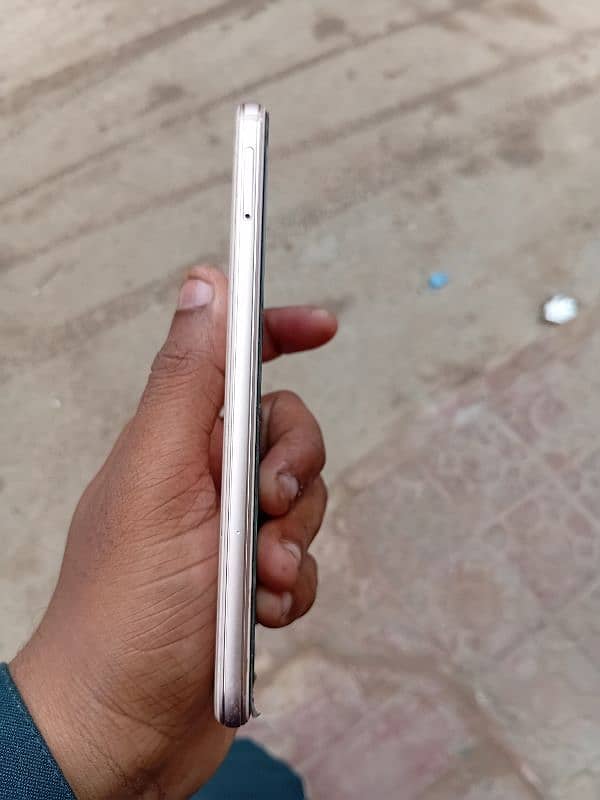 huawei p20lite 4gb 128 10/9 bilkul ok fone 6