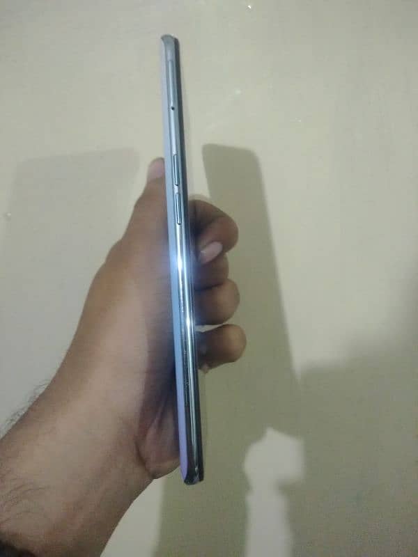 Oppo F15 4