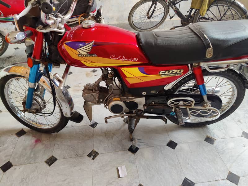 Honda-CD-70, model 2005, Vehari number, all file clear 1