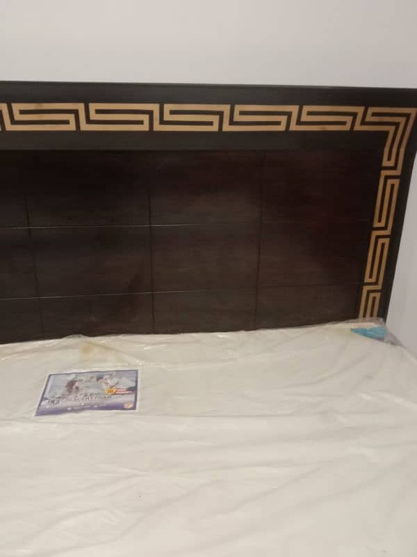 dable bed for sale Sath gada b ha 5 inch Wala  for sale 5