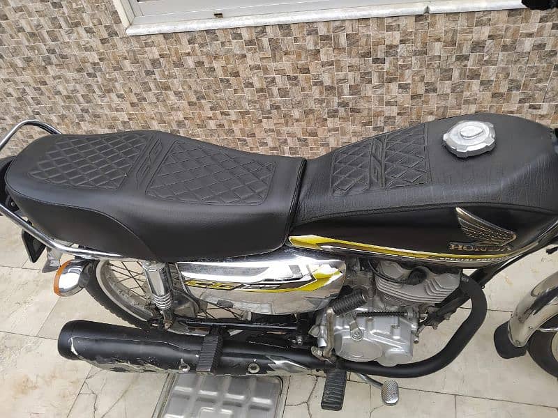 Honda CG125 (Self start) For sale Excellent Condition 2